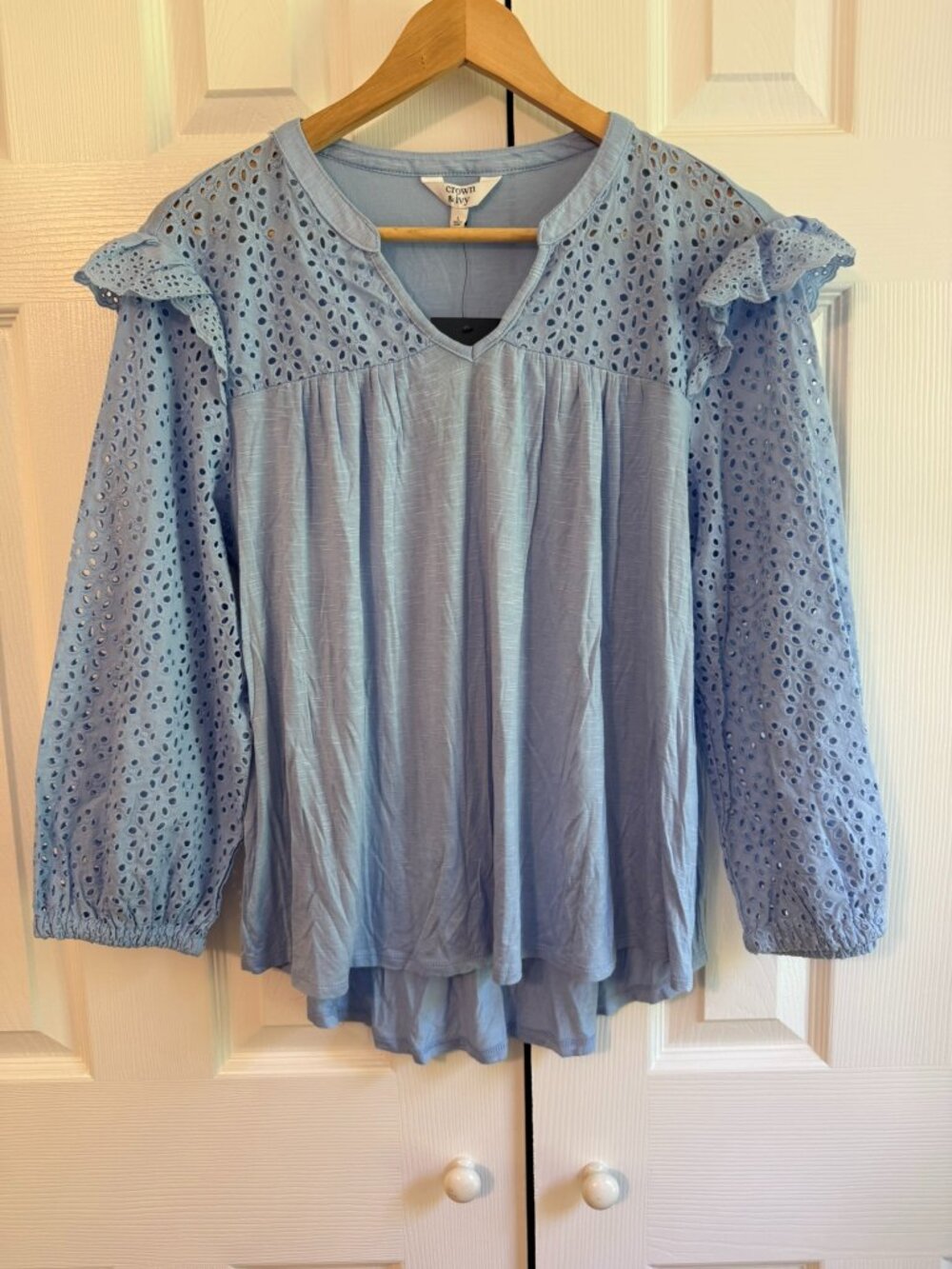NWT Crown & Ivy Light Blue Eyelet Blouse with Shoulders